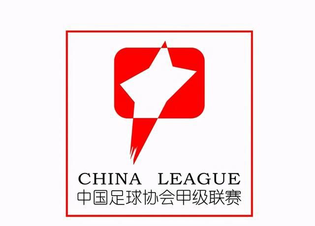 黎漾不知道自己是怎么离开办公室的，又是怎么重新回到了病房的，整个人就像是被抽了灵魂的提偶娃娃，每动一下，都是麻木而机械，连沈嫣然看了，都没能忍心再赶她走，一个人抹着眼泪，悄悄出了病房。